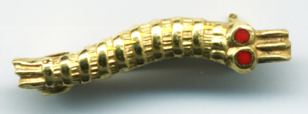 caterpillar.jpg (44139 bytes)